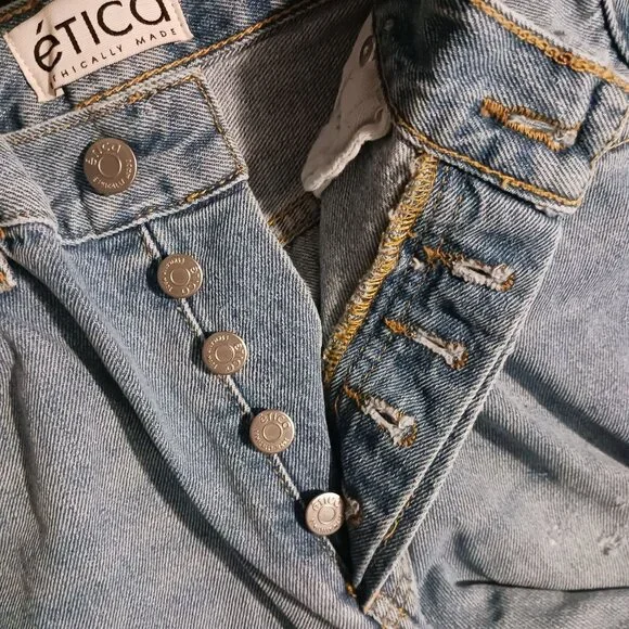 NEW Etica Altin Loose Fit Crop Button-Fly‎ Jeans Ithaca/Lighter Wash Size 25